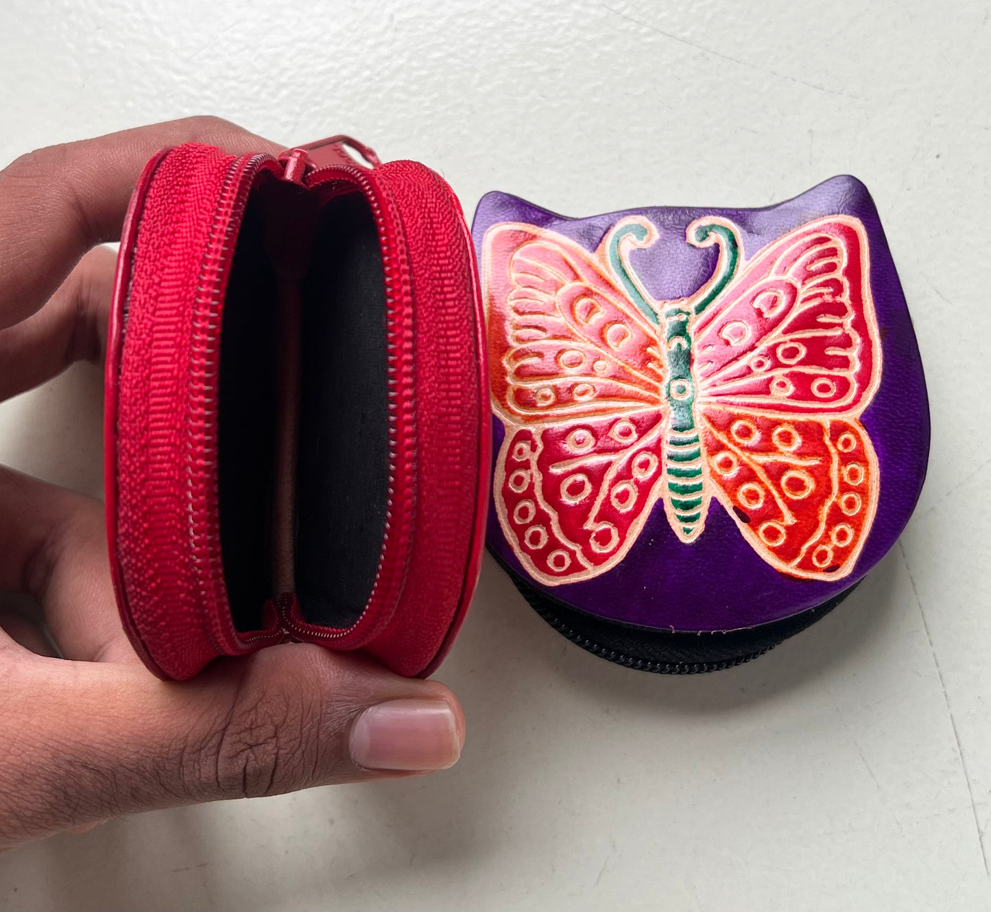 Coin Purse - Owl Design - Shantiniketan Leather